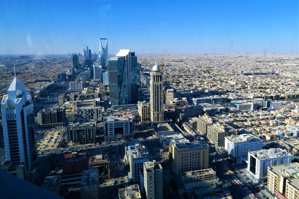 Riyadh by ekrem osmanoglu on Unsplash